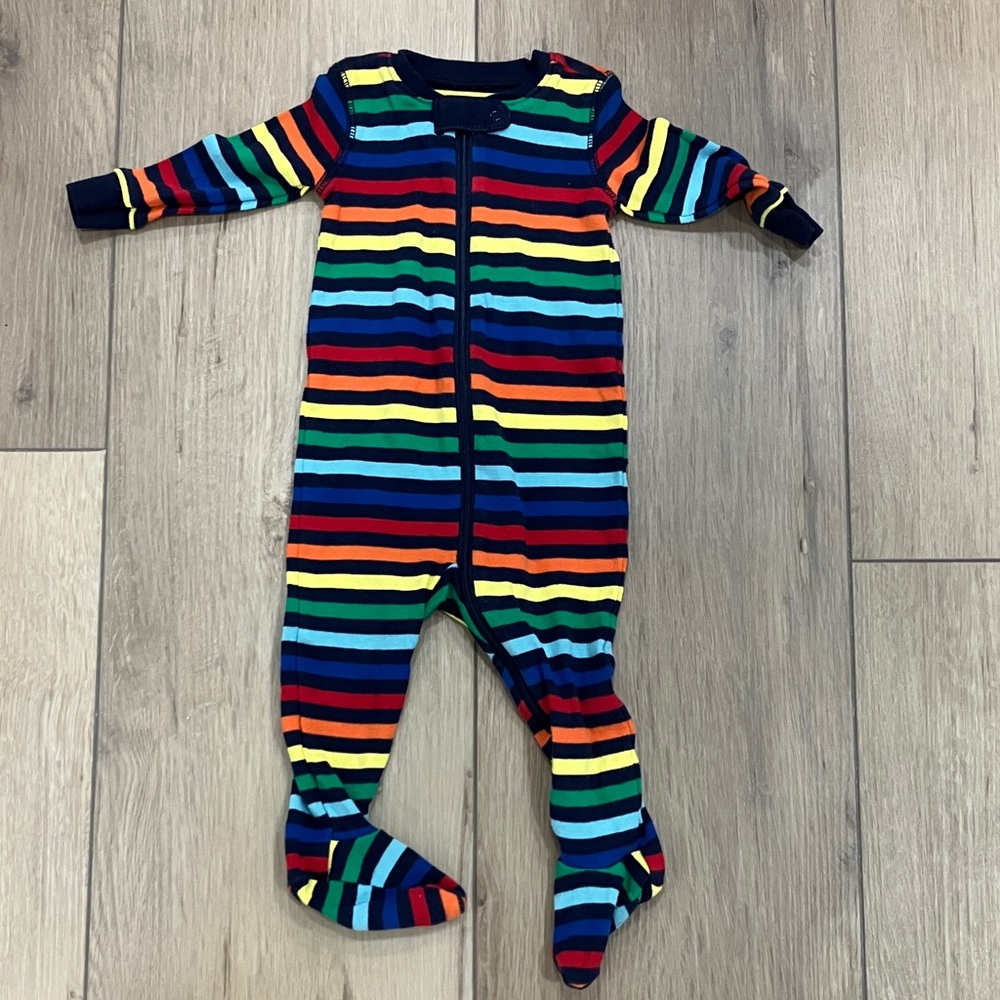 Primary Organic Zip Footie